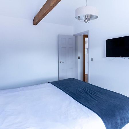 Apartment 6 At Number 8: City Centre, 1 Bedroom, Sofa Bed In Lounge Canterbury Exterior foto